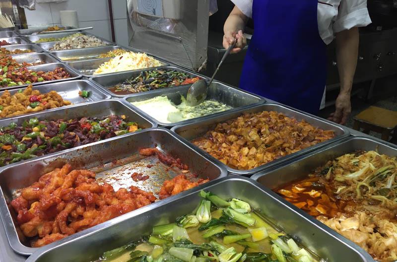 「阿里巴巴」“阿里巴巴”员工吃什么？冲着他们的食堂，进去洗厕所也愿意