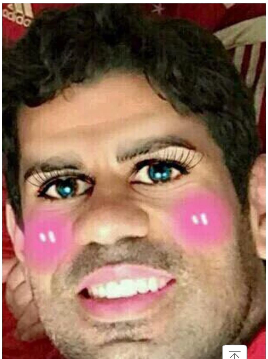 「科斯塔」足坛颜值高于球技的6位球星，最后一人被称为“盛世美颜”