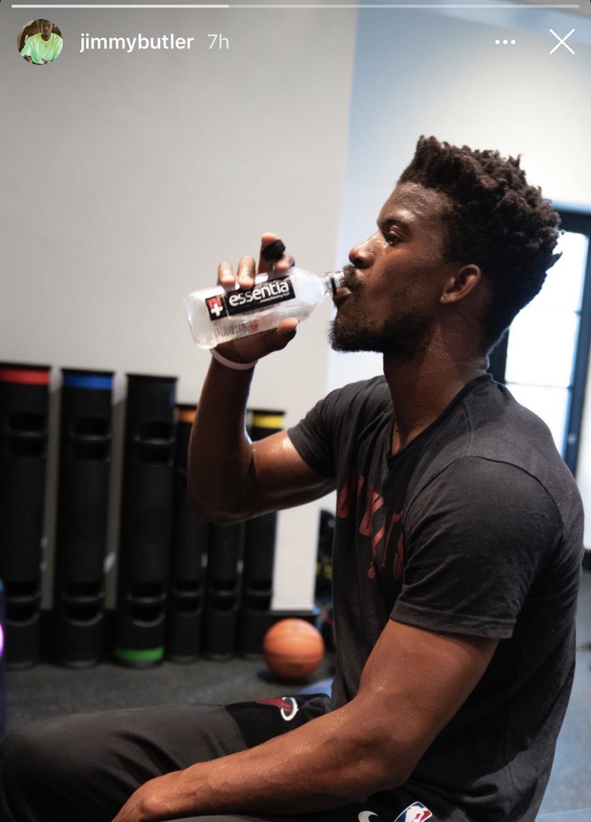 热火队|我会回来的！失冠后巴特勒球鞋合同引5大品牌争抢，本人现已投入训练！