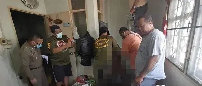 美军|废妃回宫,大赦死囚!泰国万民揭竿而起:死也要干掉王室!