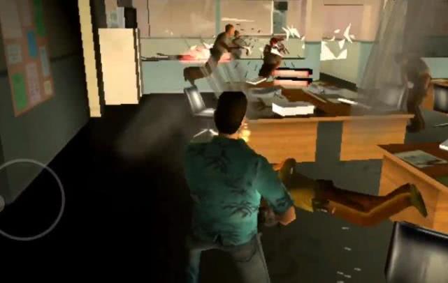 【gta】《GTA：罪恶都市》那些熟悉的画面你还记得吗？汤米溶于水！