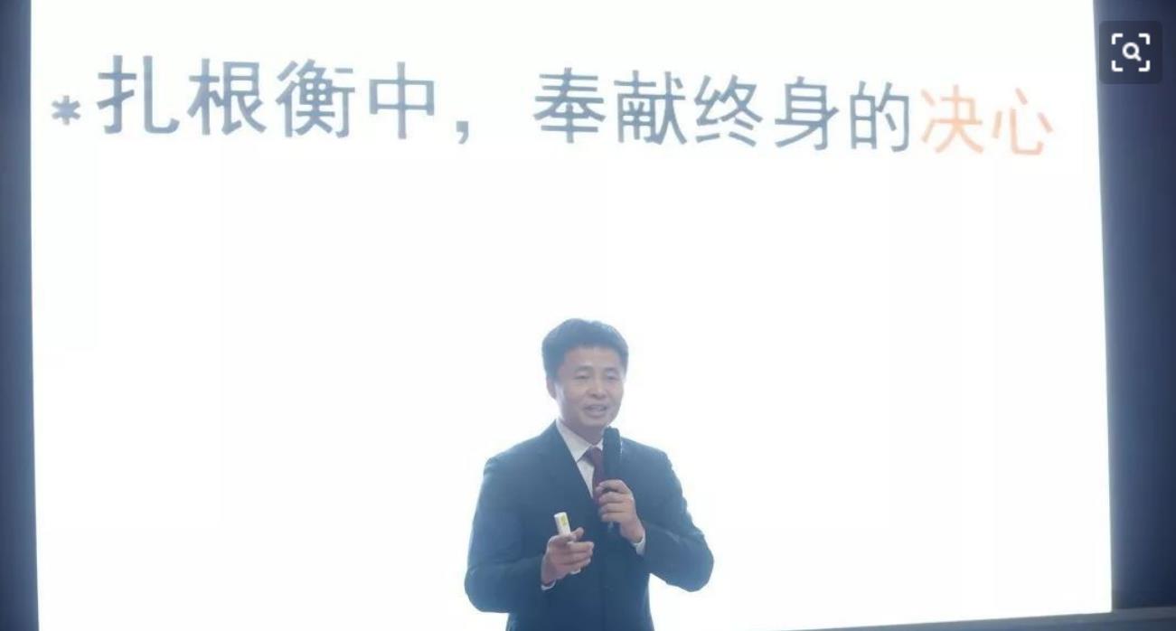 『义务教育』县管校聘来了！老师们不仅要强化业务，还要学会搞“人际关系”