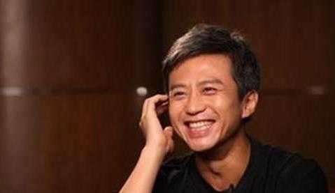 「邓超」难得正经的邓超，邀请医护粉丝和孙俪一队撕名牌，是要回跑男吗？