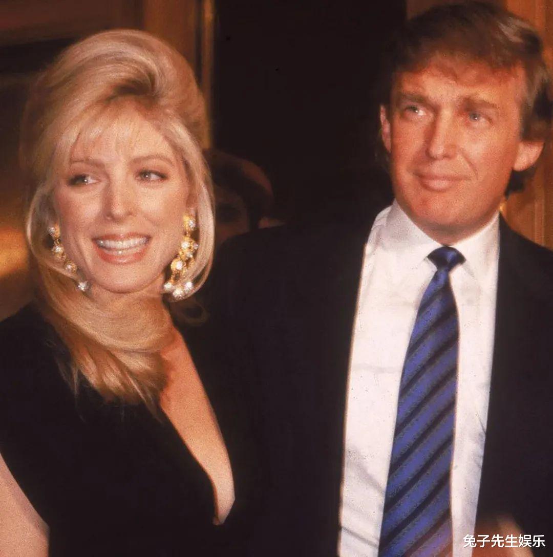 『特朗普』特朗普太精明，在妻子婚前协议里下套路，2亿的离婚费100万就搞定