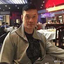 李连杰：脚踹吴京，打断李连杰手臂，61岁的他，当年无人敢跟他拍“打戏”