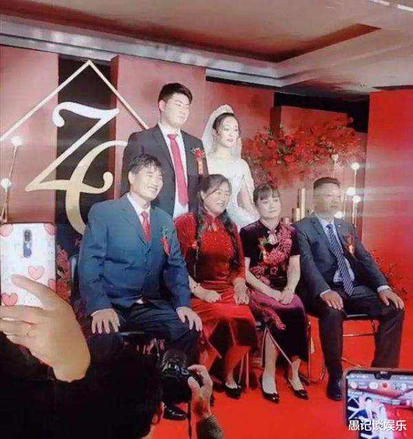 朱单伟|朱之文儿子儿媳婚房曝光，均价仅5.5千，装修简单、绿化差