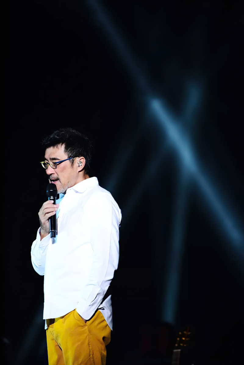 李宗盛|华语乐坛音乐教父李宗盛，音乐才华是否被高估，或被低估？