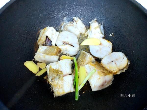 鳕鱼|不管炖什么鱼,千万不要放这2种调料,不然鱼腥味去不了太难吃