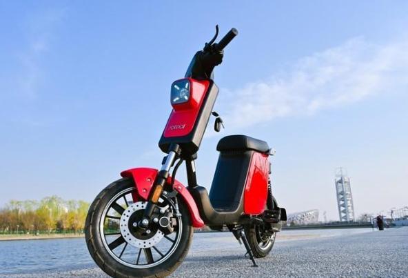 小米科技|小米黑科技电动车问世,续航能力突出,看到价格却望而却步