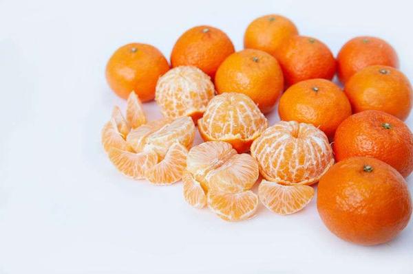 咳嗽|咳嗽有痰时，这6种食物一定要懂得忌口，否则会加重病情