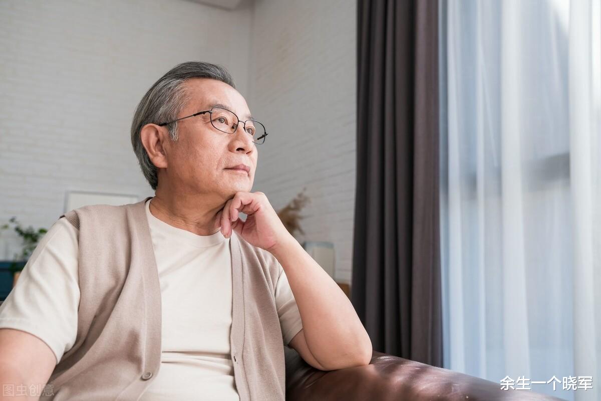 64歲退休女人自述：我退休金4000多，獨居的日子安逸又清閑-圖4