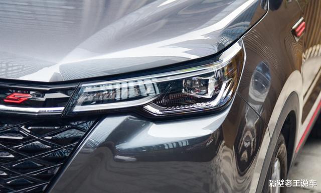 长安汽车|车高1米7，丐版300牛米，全系多连杆，稳如坐高铁，油耗6L，仅售8万