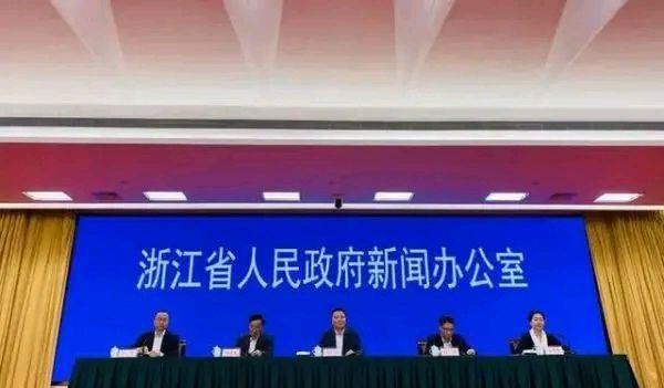 『浙江省』浙江600万中小学开学，1500左右学生发热请假，究竟应不应该开学