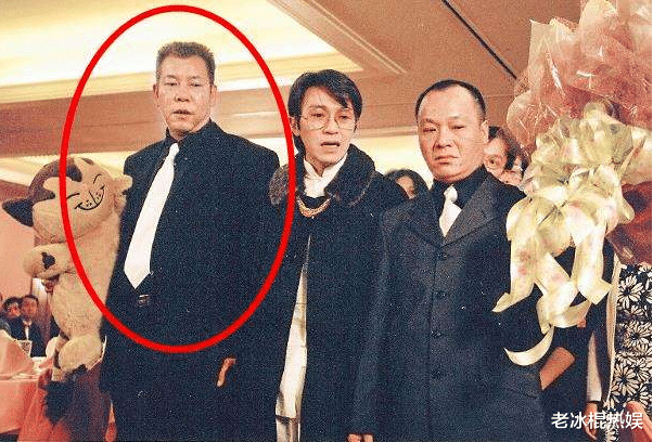 王祖蓝|香港四大恶人，三位已去世独留“王祖蓝老爸”，今62岁唱歌卖萌