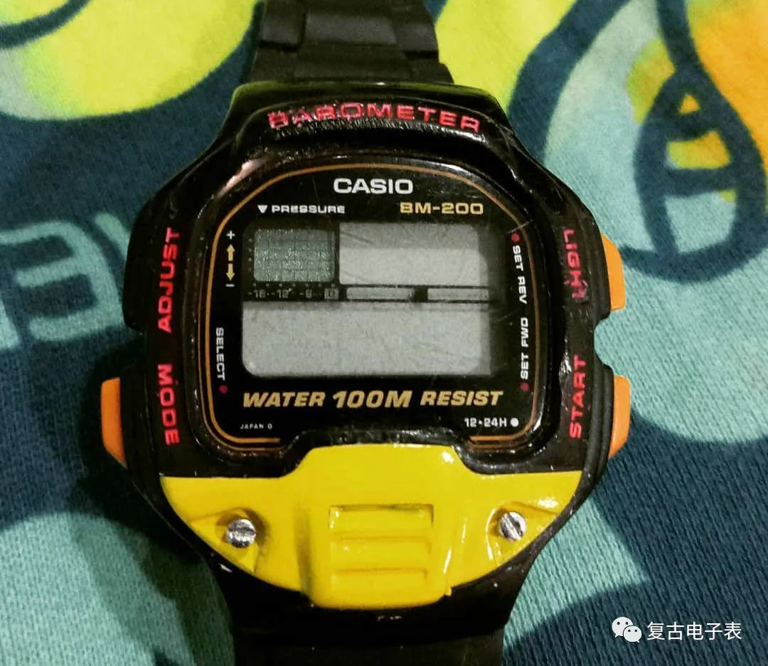 卡西欧|卡西欧另类的压力传感器“杰森面具”——CASIO BM200