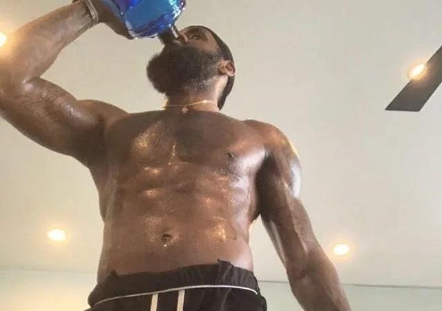 「勒布朗·詹姆斯」NBA确认复赛！詹姆斯开启疯狂训练模式，湖人的“全力詹”要来了