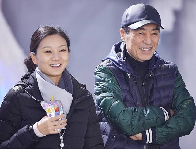 张艺谋|被张艺谋“封杀”的2位女星:一位已退圈,而她报复不成两败俱伤