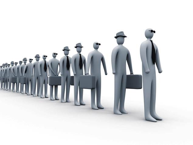 离职▲这三种工作,工资再低也不能离职,不然你损失的不止100万