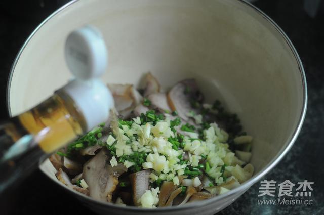 猪耳朵|中国最“尴尬”的下酒菜,曾是老一辈的最爱,现在却“地位低下”