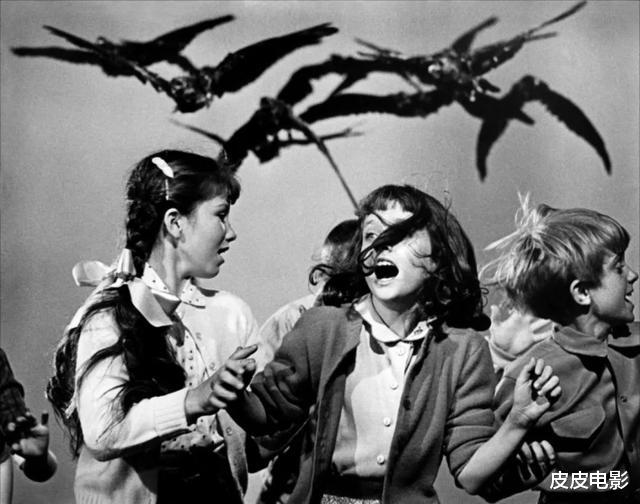 徐克|上映一周遭下架，徐克用第一部电影惨痛代价，开启港片一个新时代