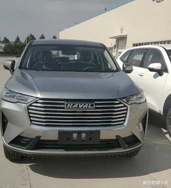 哈弗H6@全球首台2020款“哈弗H6”实车曝光,外观完美蜕变,内饰不逊BBA!