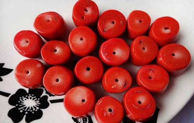 文玩|四种假冒文玩的材料,几乎每个小白都中过招,买得贵还不能玩