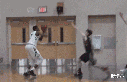 [字母哥]字母哥亲承不如他！拒绝多所名校邀请，回欧洲打球，这是为何？