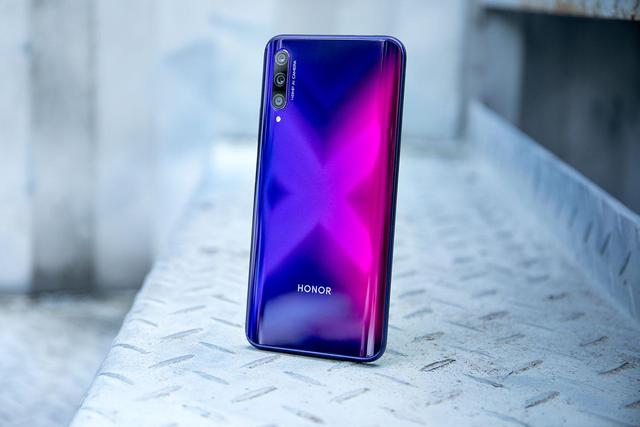 [电信]不可思议：华为性价比完胜小米？我的天！网友：荣耀9X逆天了！