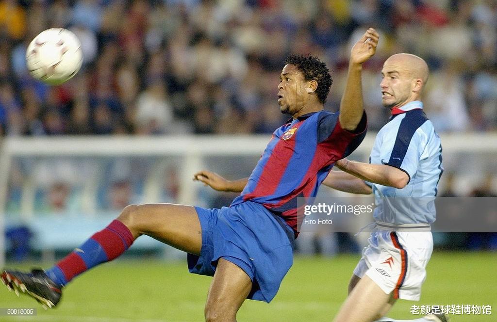 克鲁伊维特：巴斯滕接班人，身体被掏空的巴萨9号28岁告别豪门，32岁力不从心退役