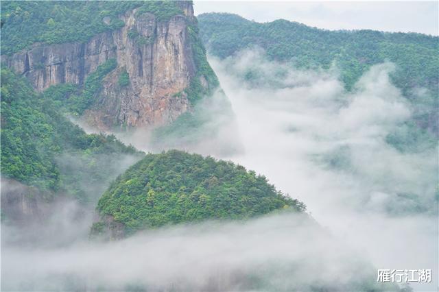 【上海市】浙江最有仙气的山,常年云雾缭绕,悬崖上的蝌蚪文至今是千古之谜