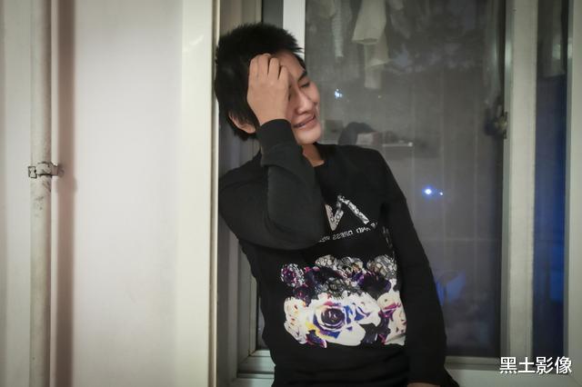 黑土影像|四川一男童出生后接连6次手术,母亲一度精神失常仍遭公婆怒骂