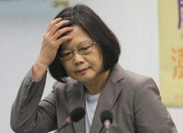 耀武扬威|蔡英文煽动台军，不能让解放军军机耀武扬威？遭台将军直接打脸