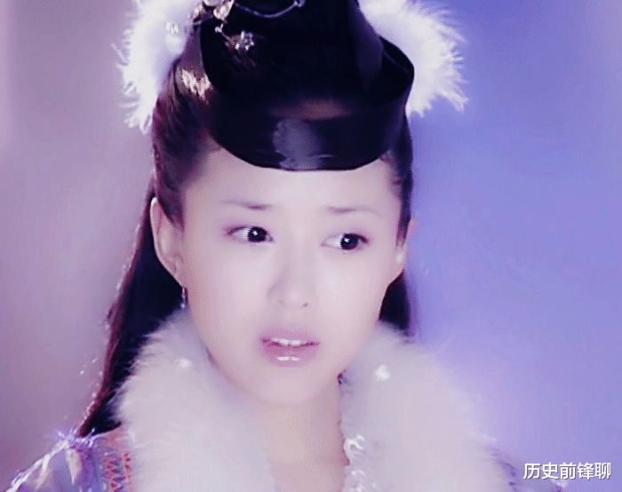 #张雨剑#有种“惊艳”叫15年后的嫦娥，当她换下古装后，网友：这谁能不爱啊！