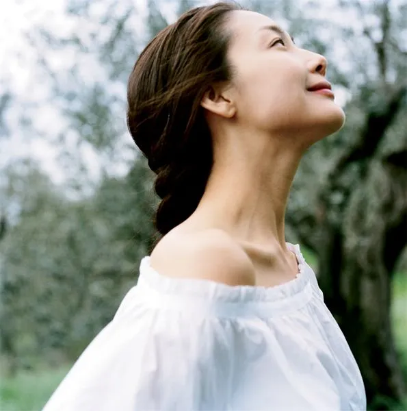 崔智友|45岁韩剧女王宣布复出!产后5个月,身材如25岁少女