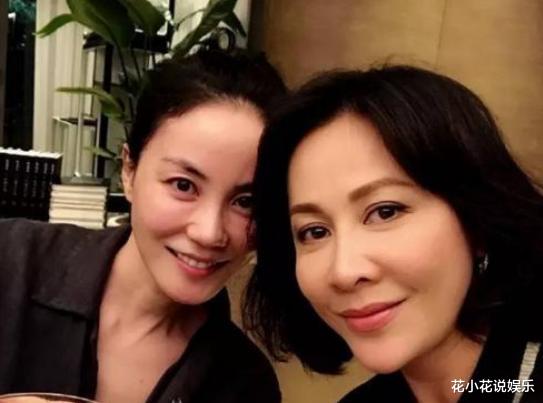 刘嘉玲|刘嘉玲嘲笑张柏芝“我老公是影帝”，张柏芝9字回怼，全场沉默了