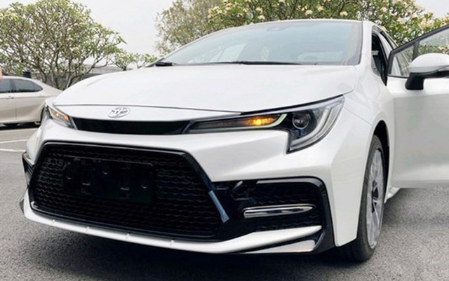 丰田雷凌:丰田又成功了!它比卡罗拉漂亮十倍,满油1000+km,带10气囊