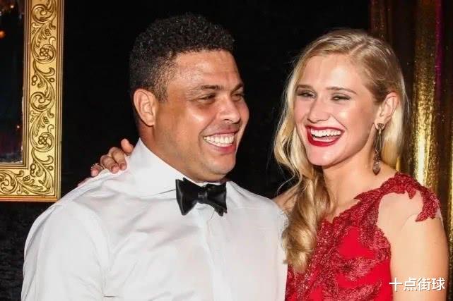 「罗纳尔多」43岁罗纳尔多：经历4段婚姻已有一儿两女，如今找了个小17岁女友