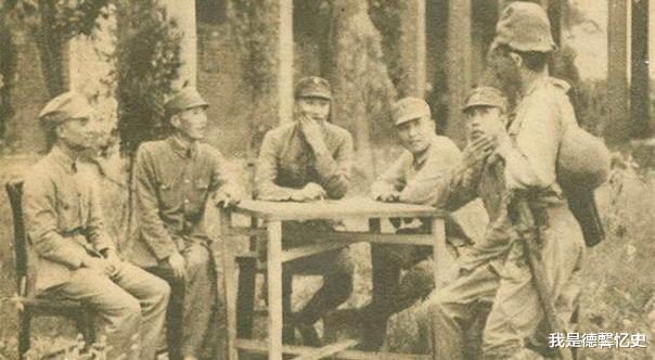 「老照片」上级命其镇守7天，他错听成47天，结果以2万兵力重创5万日军