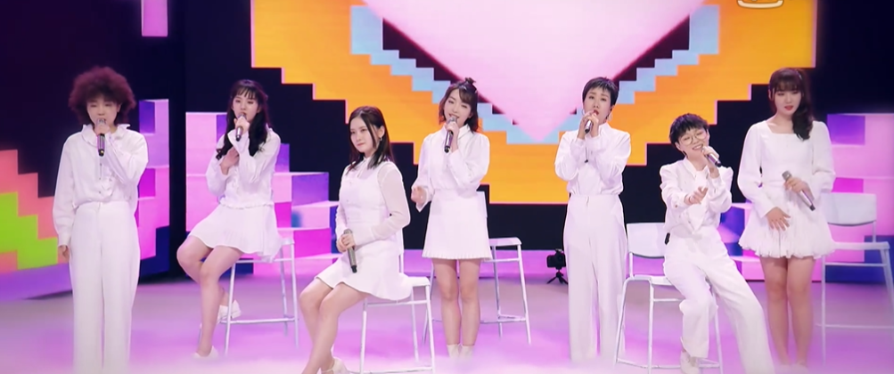 #青春有你第二季#《青春有你2》公演舞台开战,秦牛正威得高票,投票结果再引争议