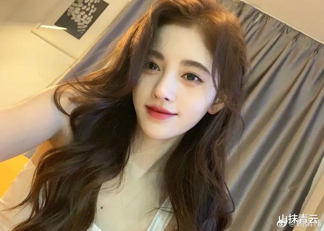 刘亦菲▲碰瓷刘亦菲，惹怒王思聪，这位绿茶还要演到几时？