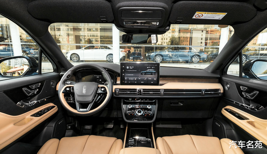 大众汽车▲20多万的价格,却拥有50万的配置,80万的品质,它完美诠释“越级”!