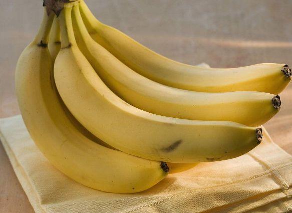 香蕉|香蕉和此物一起吃,睡眠好了,血压降了,肚子平了,皮肤更细腻