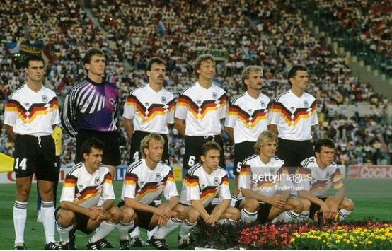 欧冠|如果世界杯冠军和当届欧冠冠军打一场比赛，谁的胜算更大？