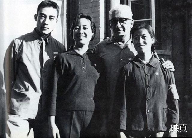 马海德|第一个加入中国籍的老外，娶了延安第一美女，为我国奋斗了一辈子