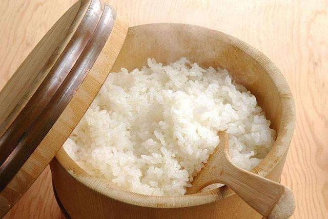 馒头|馒头和米饭，谁更减肥？健康达人：冬季减肥期间，选对主食很关键