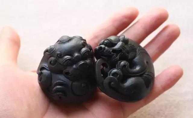 『紫檀柳』真假难辨，你确定你买的文玩是真的吗？