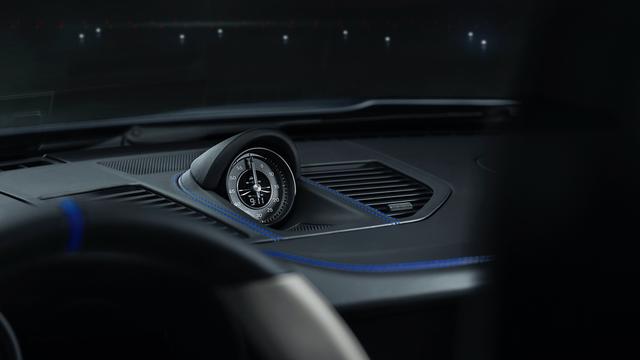 保时捷911|保时捷911与飞机打包销售，标价6600万人民币起，心动吗？