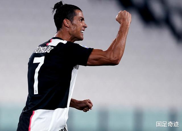 C罗▲战神C罗！一战狂破5纪录，成英超西甲意甲第一人，坐等梅西挑战