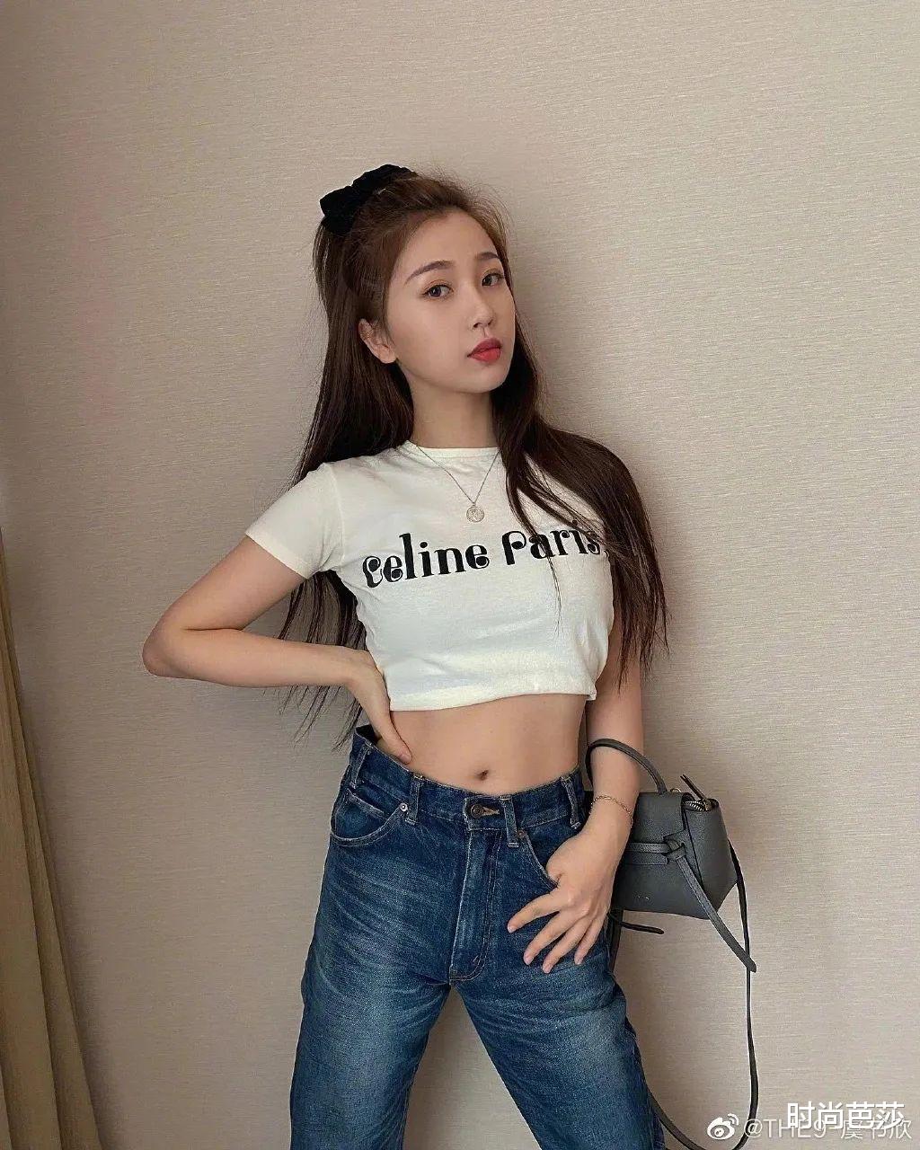 蝴蝶结|戴上蝴蝶结的虞书欣，可不就是在逃公主本人呢？