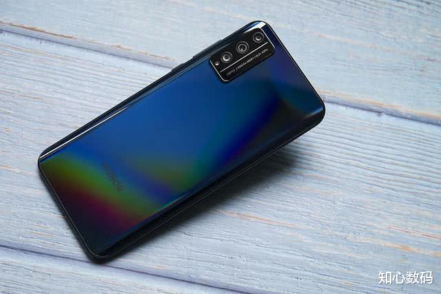 「华为荣耀」华为4G手机开启“大清仓”,款款高性价比,网友:买早了!